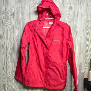 Women’s Columbia hot pink Omni-tech light weight jacket size medium